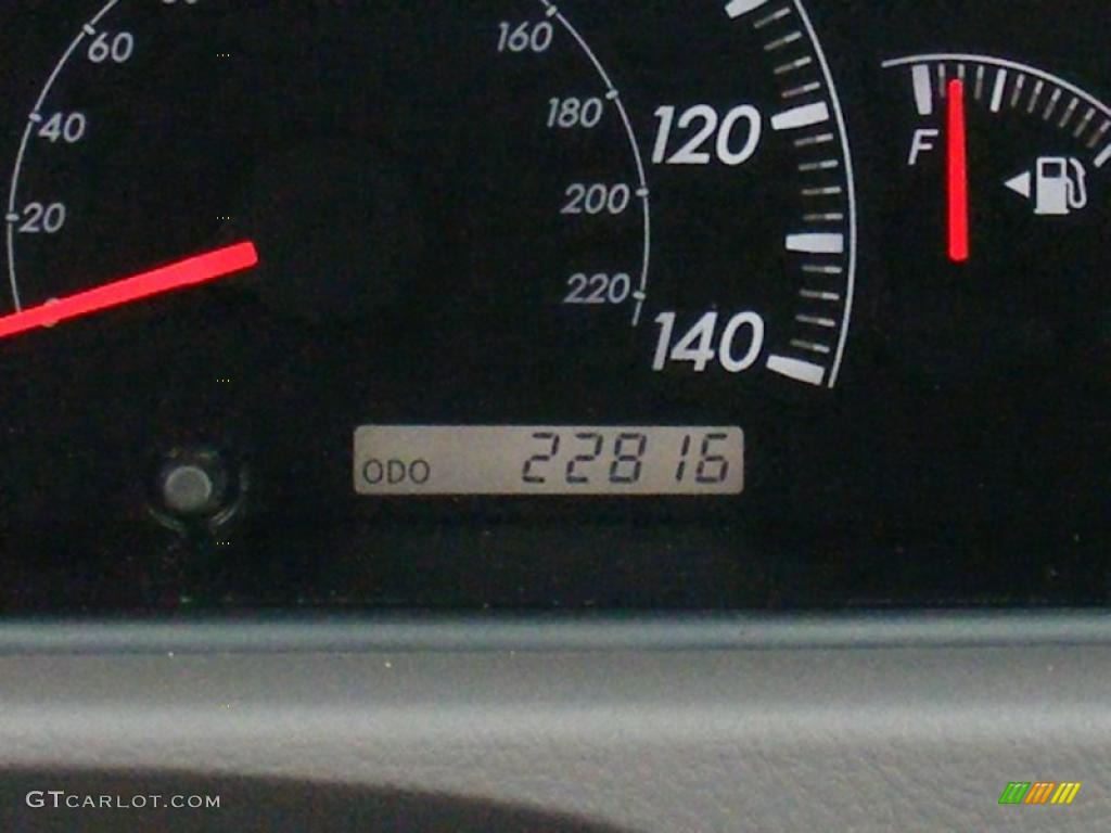 2005 Camry LE - Sky Blue Pearl / Gray photo #18
