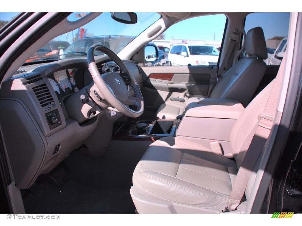 2008 Ram 1500 Laramie Quad Cab - Brilliant Black Crystal Pearl / Medium Slate Gray photo #19