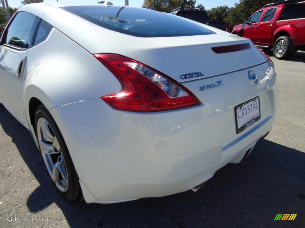 2009 370Z Touring Coupe - Pearl White / Gray Leather photo #7