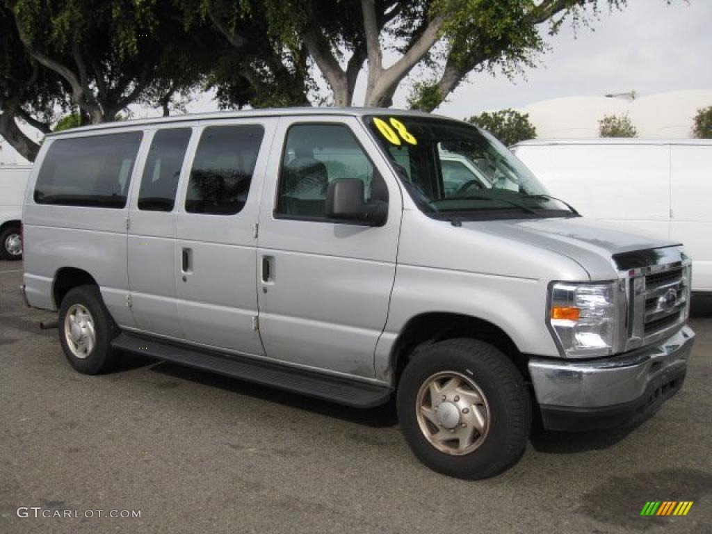 2008 E Series Van E150 Passenger - Silver Metallic / Medium Flint photo #1