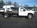 Summit White - Silverado 3500HD Regular Cab 4x4 Chassis Photo No. 6