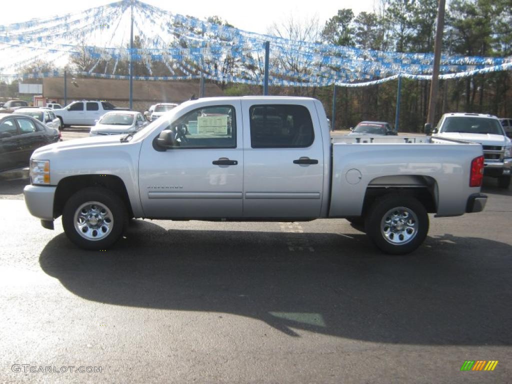 2011 Silverado 1500 LS Crew Cab - Sheer Silver Metallic / Dark Titanium photo #2