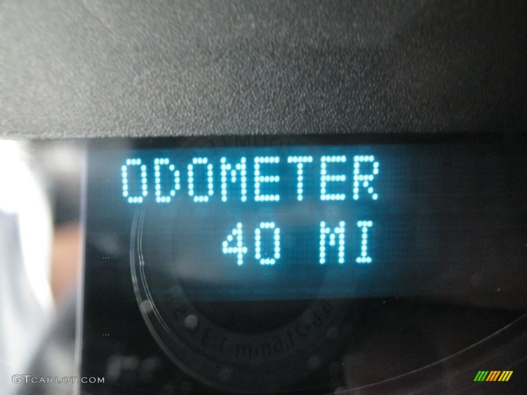 2011 Silverado 1500 LS Crew Cab - Sheer Silver Metallic / Dark Titanium photo #11