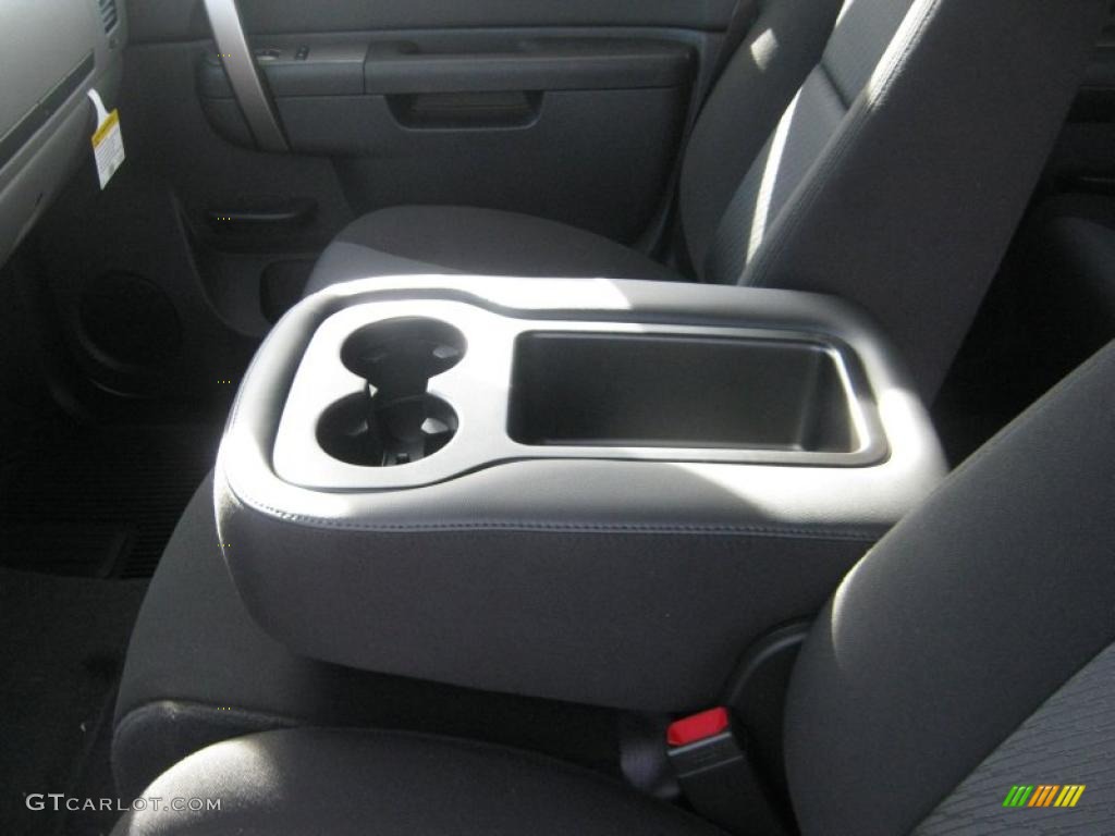 2011 Silverado 1500 LS Crew Cab - Sheer Silver Metallic / Dark Titanium photo #12