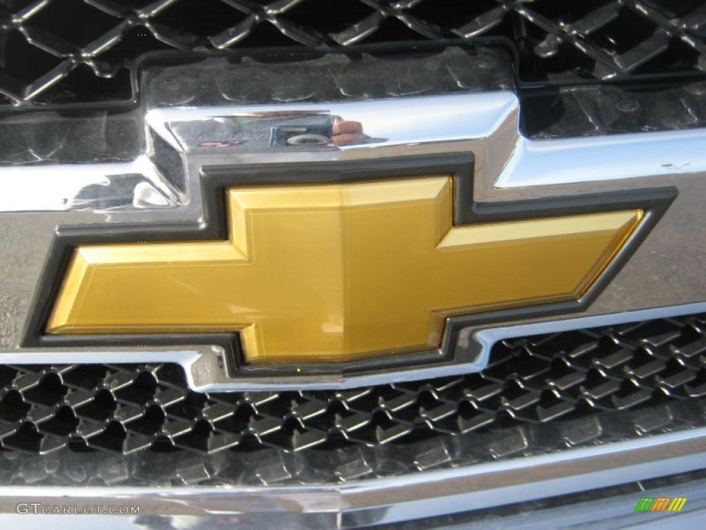 2011 Silverado 1500 LS Crew Cab - Sheer Silver Metallic / Dark Titanium photo #24