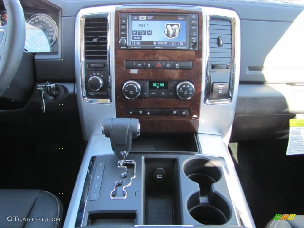2011 Dodge Ram 1500 Laramie Crew Cab 4x4 Navigation Photo #42641076