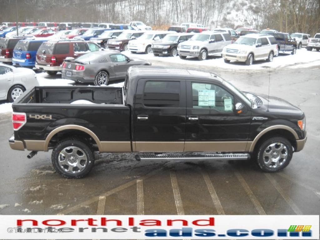 2011 F150 Lariat SuperCrew 4x4 - Tuxedo Black Metallic / Black photo #5