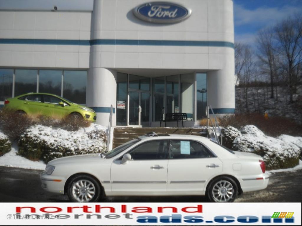 2005 XG350 L - Powder White Pearl / Beige photo #1