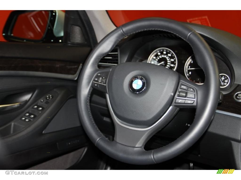 2011 BMW 5 Series 550i Sedan Black Steering Wheel Photo #42644152