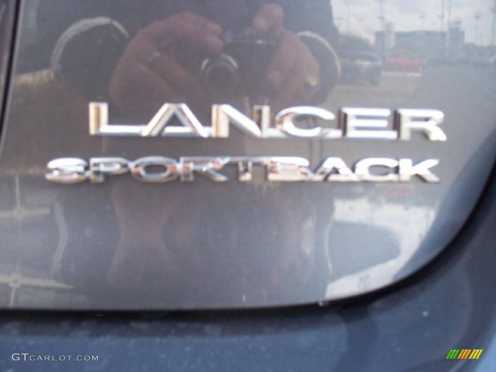 2011 Mitsubishi Lancer Sportback ES Marks and Logos Photos