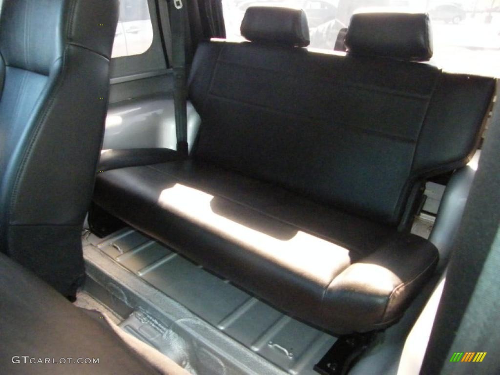 2004 Wrangler SE 4x4 - Bright Silver Metallic / Dark Slate Gray photo #20