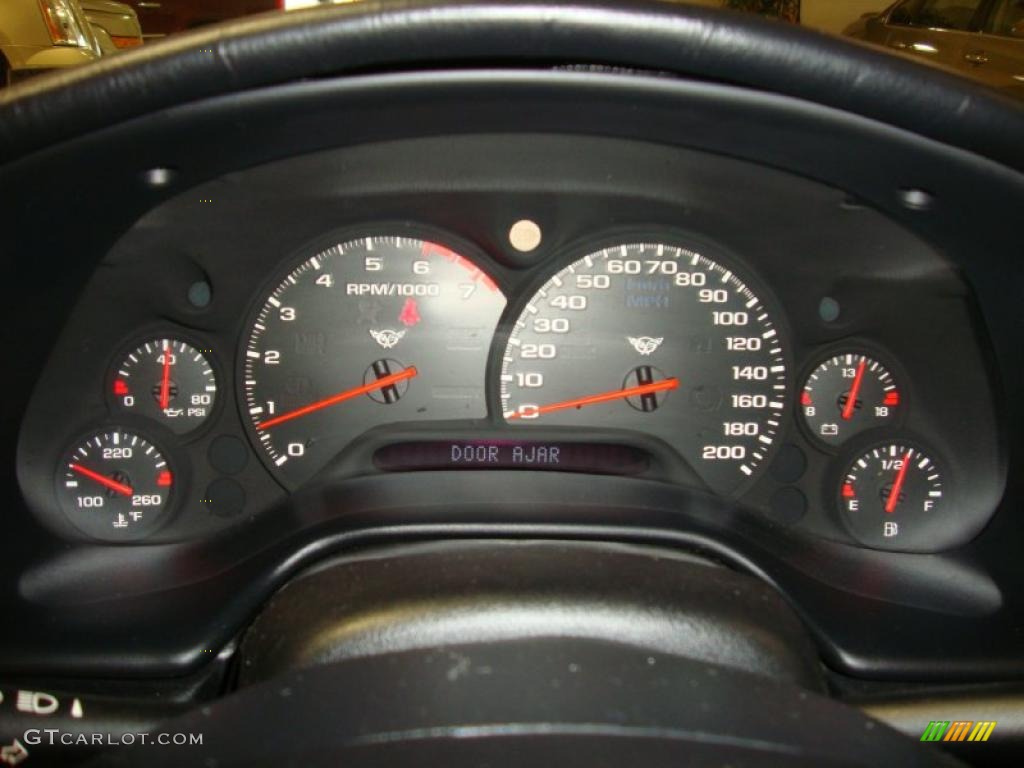 1999 Chevrolet Corvette Coupe Gauges Photo #42652184