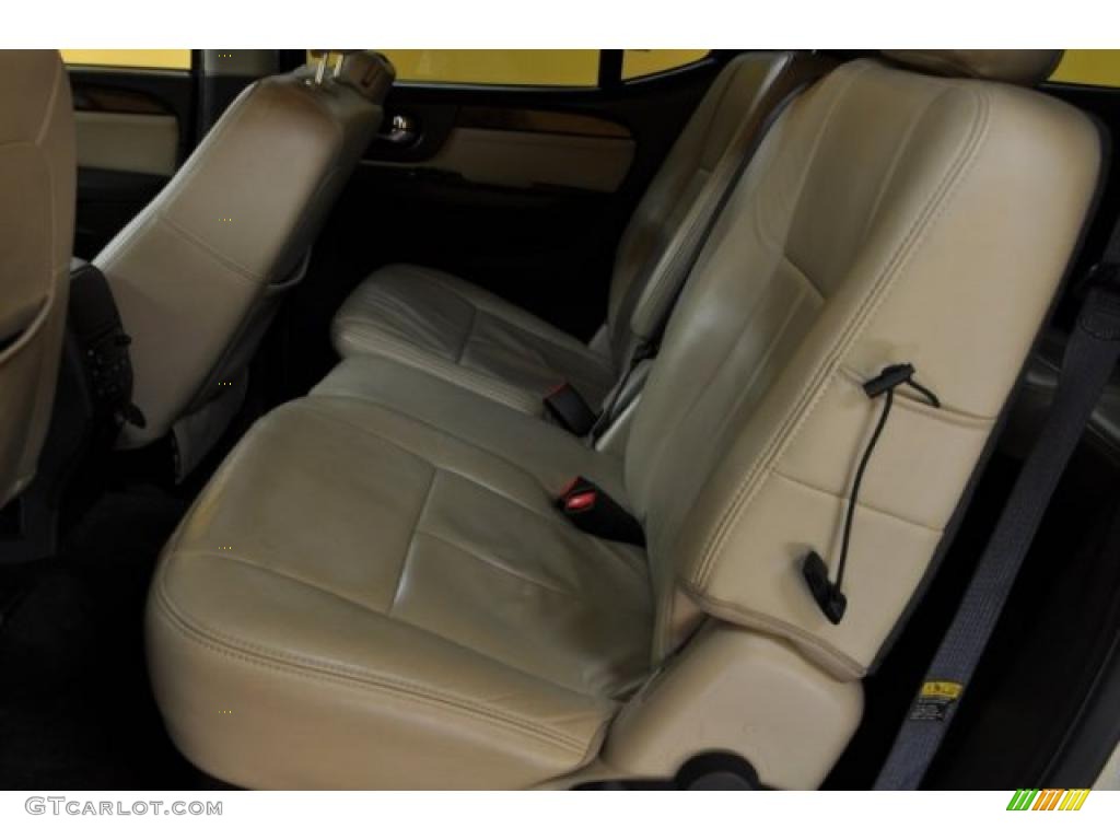 2005 Envoy XL SLT 4x4 - Sand Beige Metallic / Light Tan/Ebony photo #12