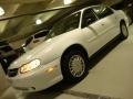 Summit White - Malibu Sedan Photo No. 1