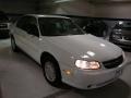 Summit White - Malibu Sedan Photo No. 4