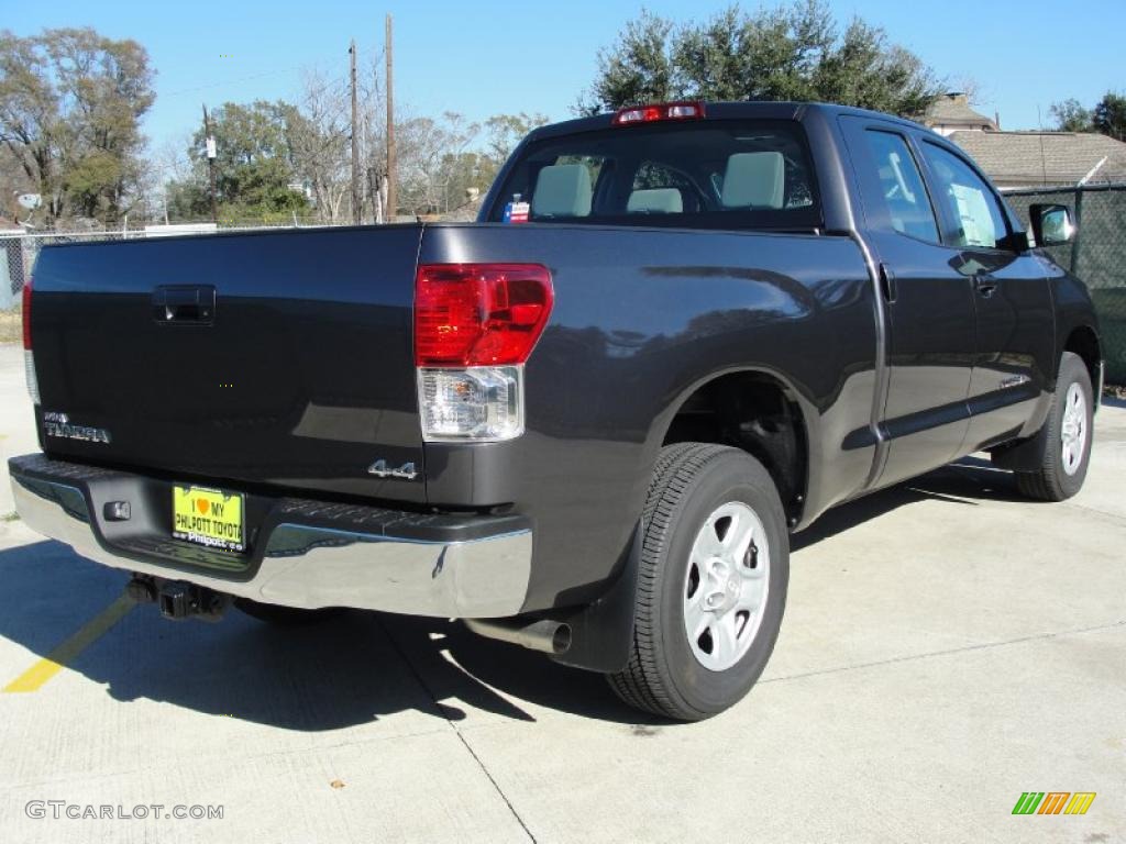 2011 Tundra Double Cab 4x4 - Magnetic Gray Metallic / Graphite Gray photo #3