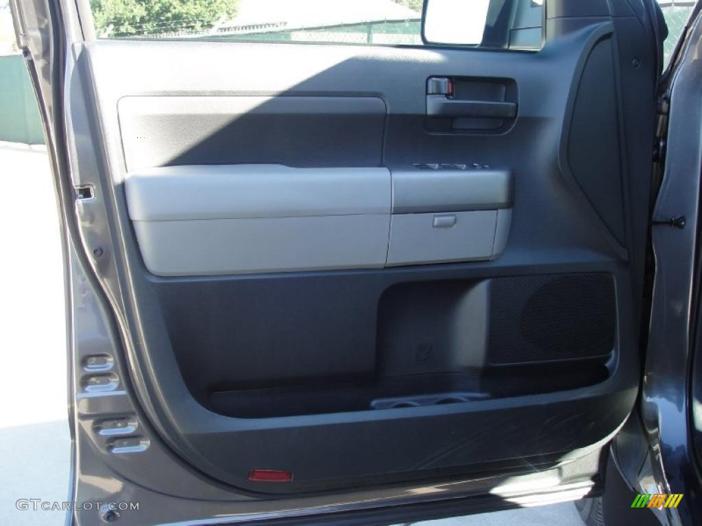 2011 Tundra Double Cab 4x4 - Magnetic Gray Metallic / Graphite Gray photo #19