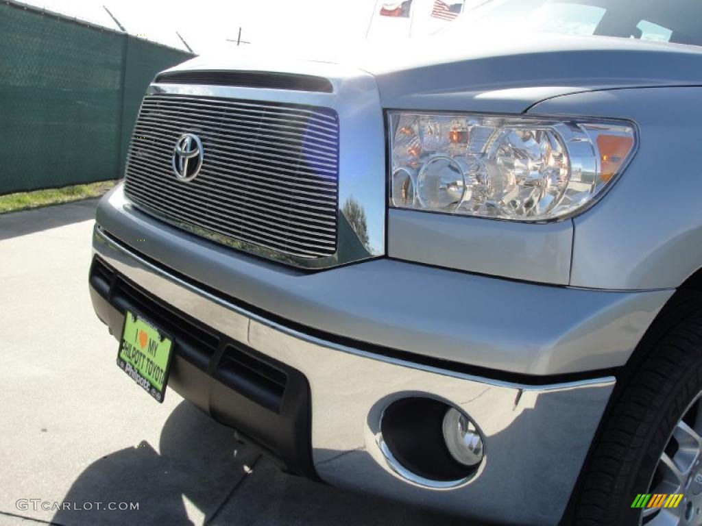 2011 Tundra Double Cab - Silver Sky Metallic / Graphite Gray photo #9