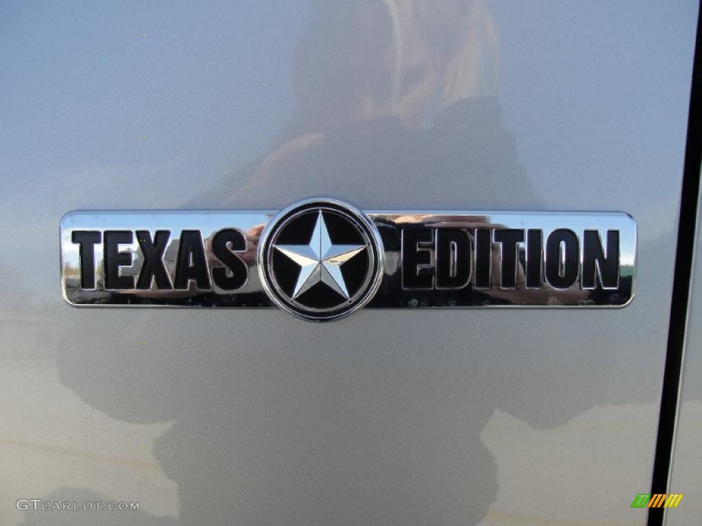 2011 Tundra Double Cab - Silver Sky Metallic / Graphite Gray photo #12