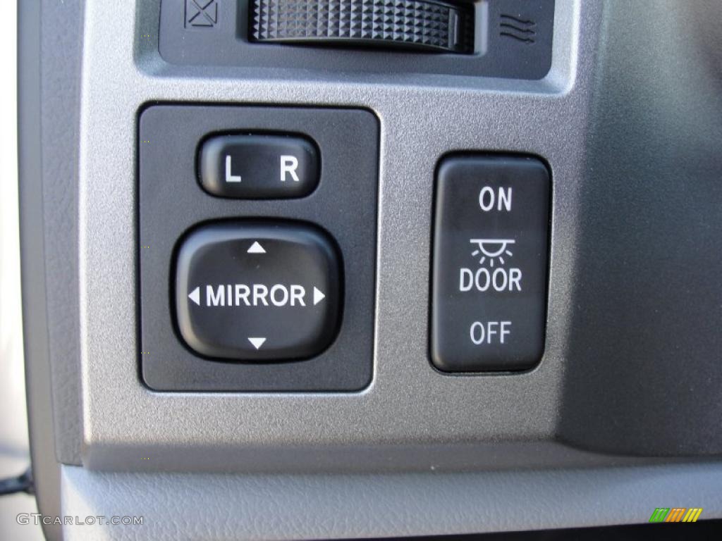 2011 Tundra Double Cab - Silver Sky Metallic / Graphite Gray photo #34