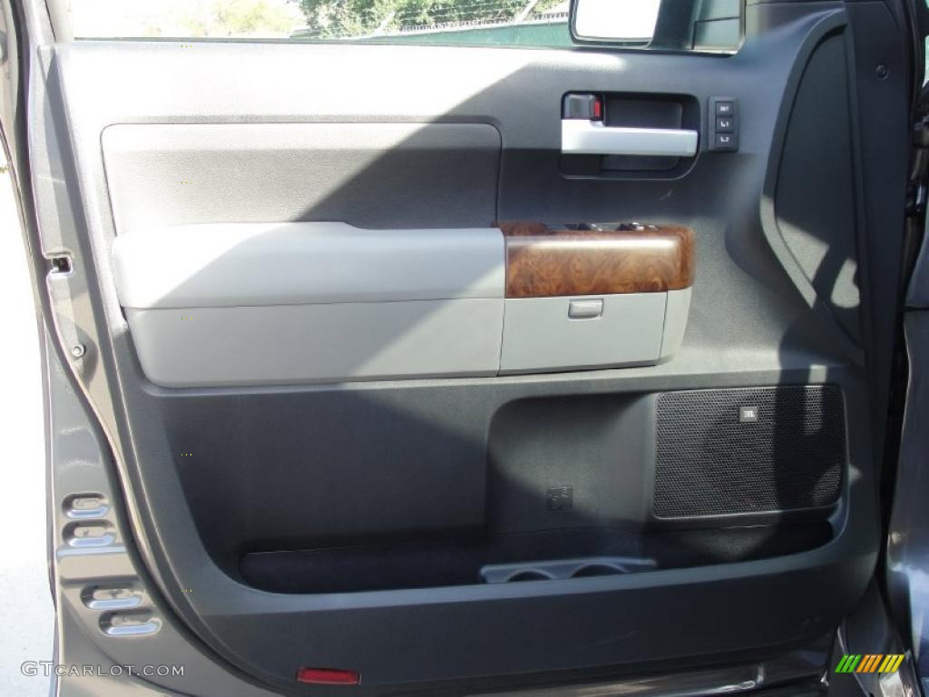 2011 Toyota Tundra Platinum CrewMax Door Panel Photos