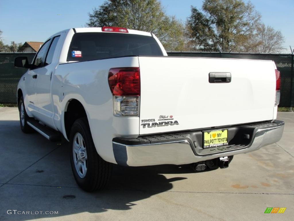 2011 Tundra Double Cab - Super White / Graphite Gray photo #5