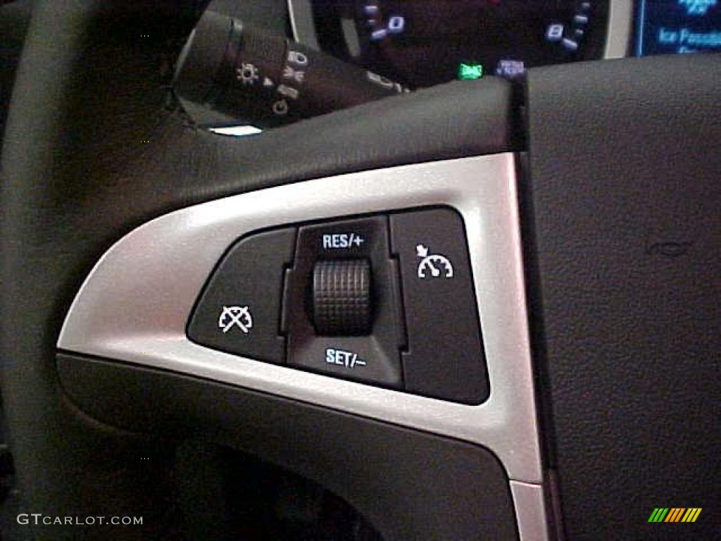 2011 Chevrolet Equinox LT Controls Photo #42665421