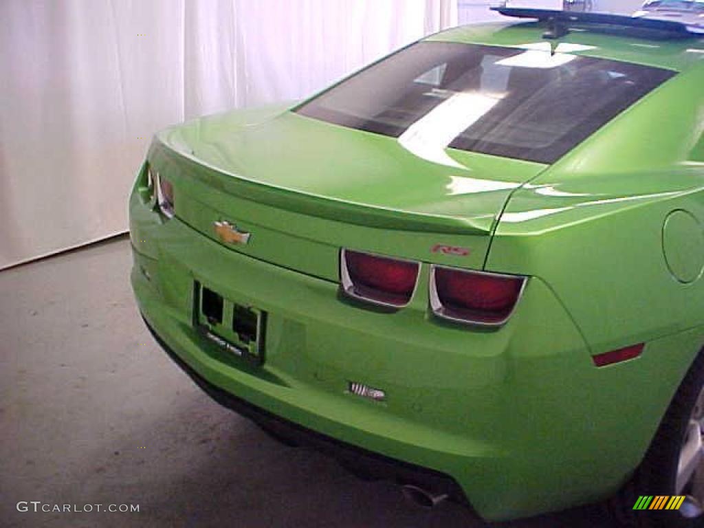 2011 Camaro LT/RS Coupe - Synergy Green Metallic / Black photo #10