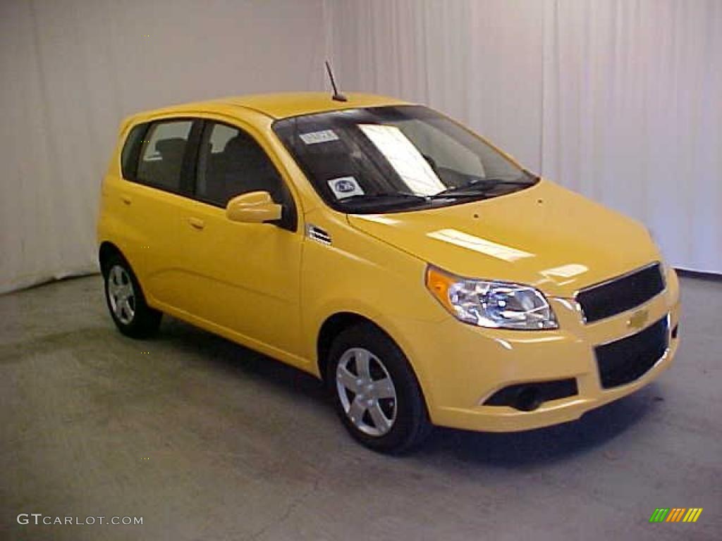 Summer Yellow Chevrolet Aveo