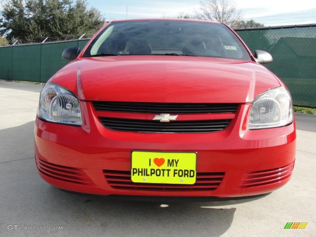 2009 Cobalt LS Coupe - Victory Red / Gray photo #9