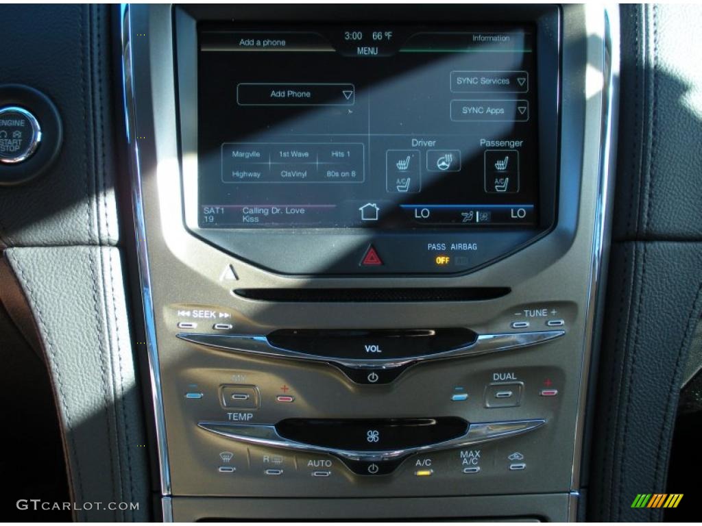2011 Lincoln MKX FWD Controls Photo #42669654