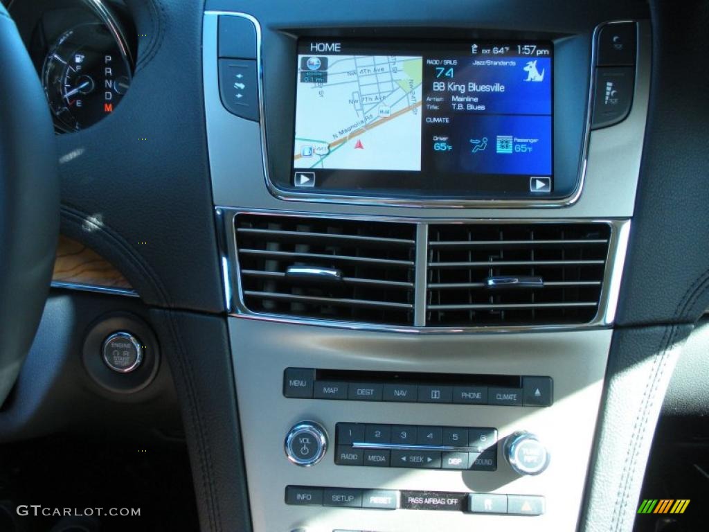 2011 Lincoln MKT AWD EcoBoost Navigation Photo #42670086