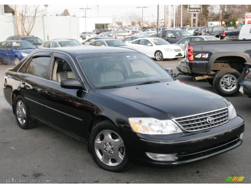 2003 Avalon XLS - Black / Stone photo #3