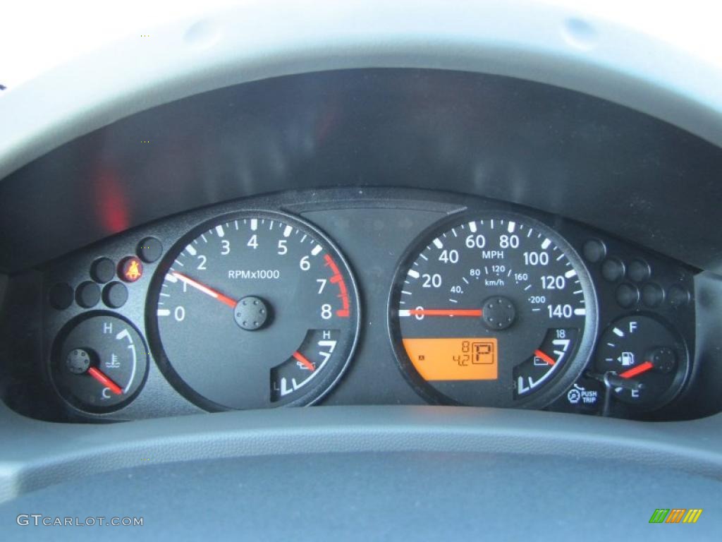 2011 Nissan Xterra S Gauges Photo #42679037