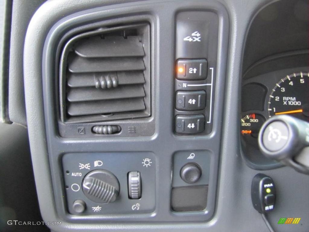 2003 Silverado 2500HD LS Crew Cab 4x4 - Black / Dark Charcoal photo #6