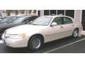 2000 Ivory Parchment Pearl Tri Coat Lincoln Town Car Cartier  photo #17