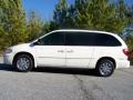 2005 Stone White Chrysler Town & Country Limited  photo #22