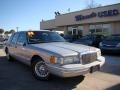 Opal Grey Pearlescent - Town Car Executive Photo No. 28