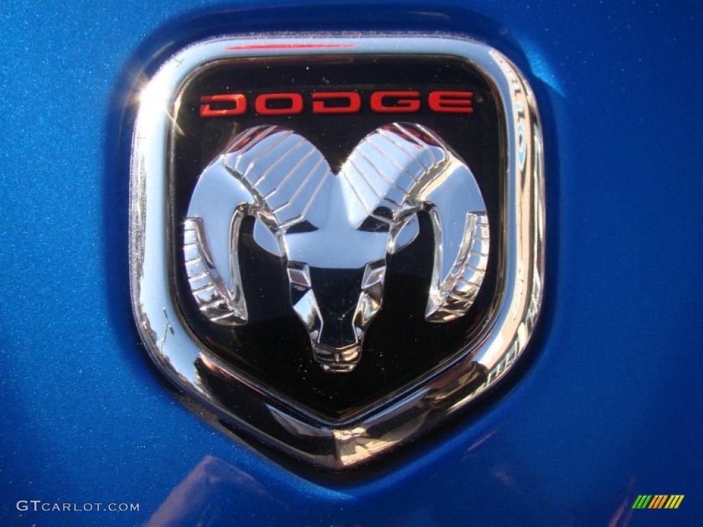 1999 Dodge Dakota Sport Extended Cab 4x4 Marks and Logos Photo #42699003
