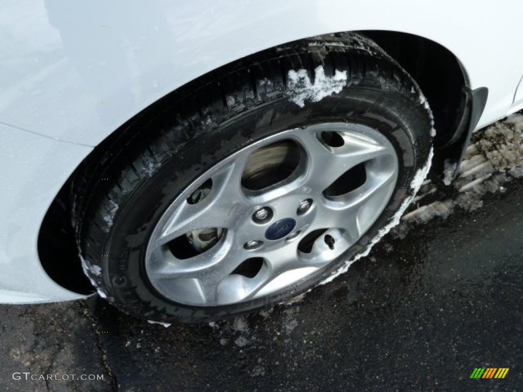 2011 Ford Fiesta SES Hatchback Wheel Photo #42700483