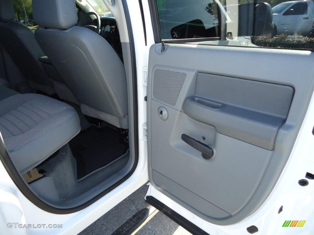 2009 Ram 3500 SLT Quad Cab 4x4 Dually - Bright White / Medium Slate Gray photo #14