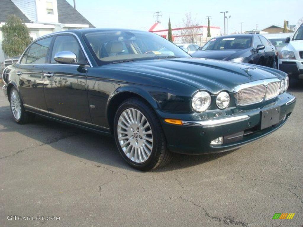 2007 XJ Vanden Plas - Jaguar Racing Green Metallic / Champagne photo #7