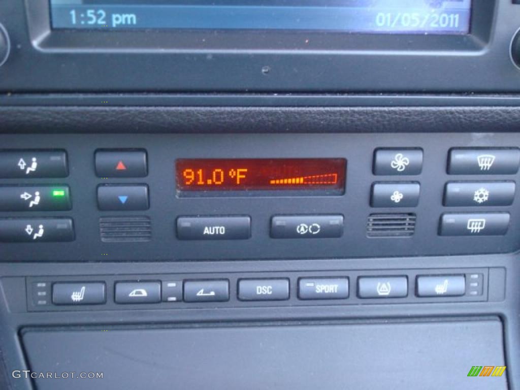 2005 BMW M3 Convertible Controls Photo #42704028