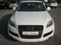 Calla White 2007 Audi Q7 4.2 Premium quattro