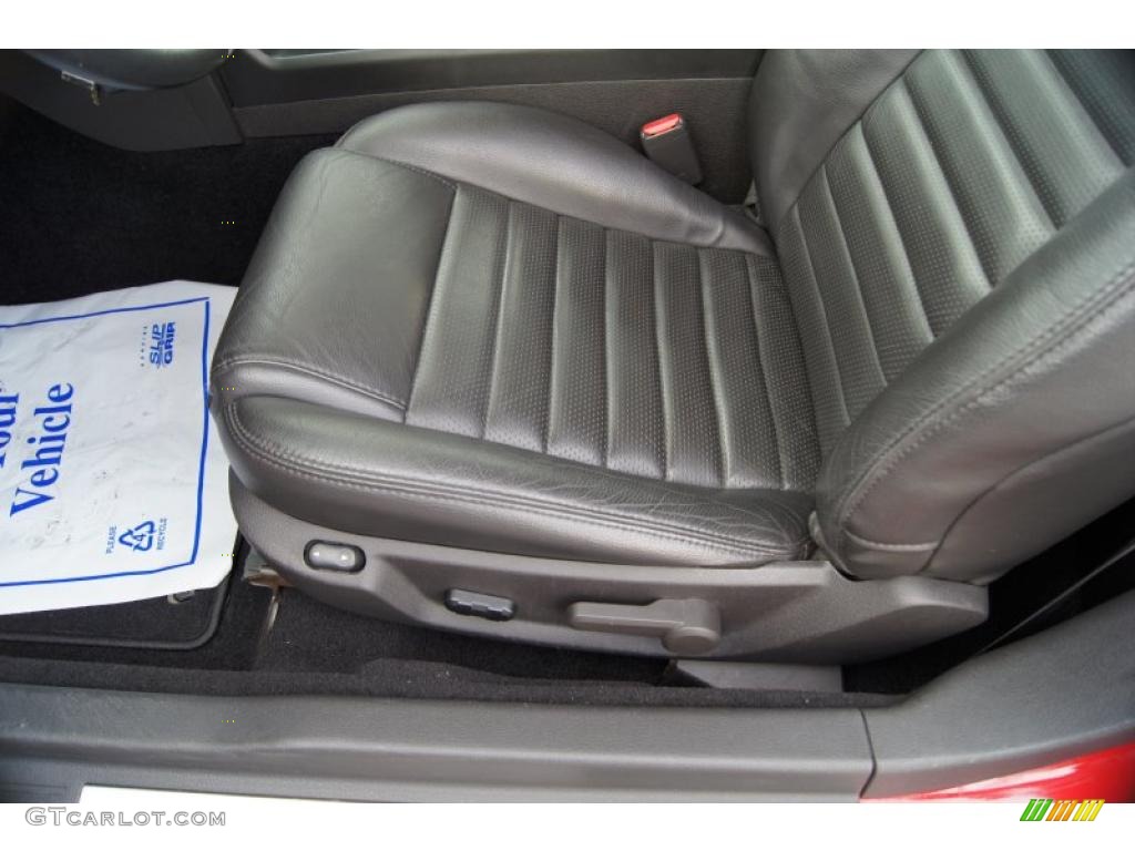 Dark Charcoal Interior 2008 Ford Mustang GT Premium Coupe Photo #42708012