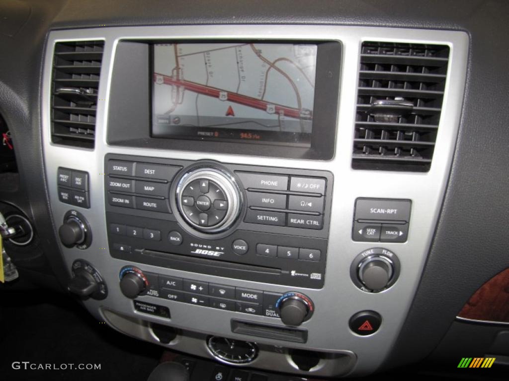 2010 Infiniti QX 56 4WD Controls Photo #42715428