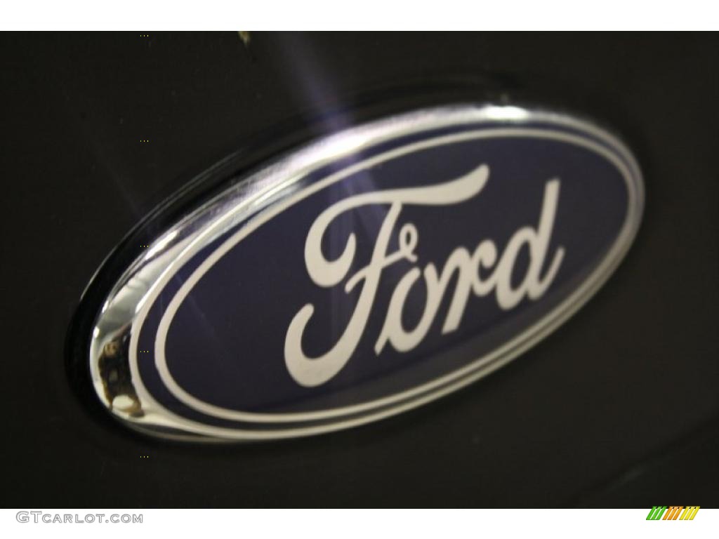 2005 Ford Freestyle Limited Marks and Logos Photo #42717889