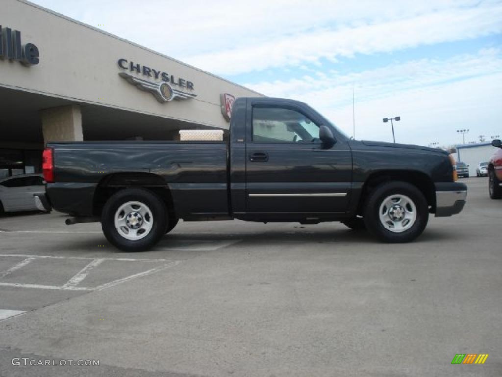 2003 Silverado 1500 LS Regular Cab - Dark Gray Metallic / Medium Gray photo #2