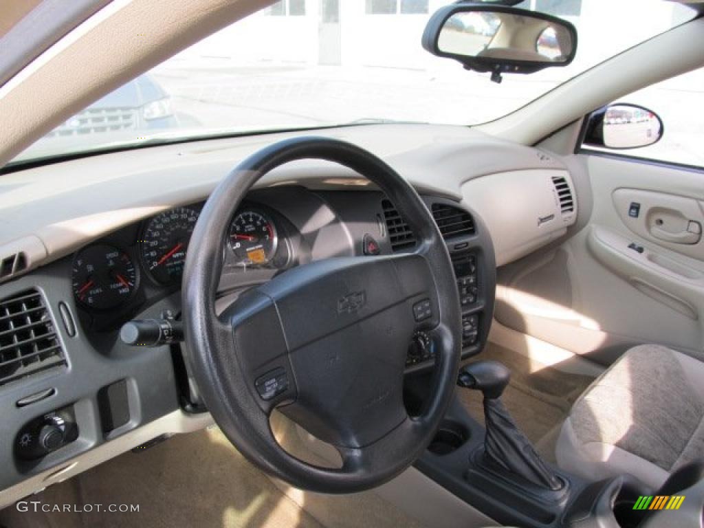 2005 Monte Carlo LS - Sandstone Metallic / Neutral photo #10
