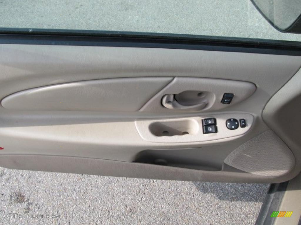 2005 Monte Carlo LS - Sandstone Metallic / Neutral photo #11